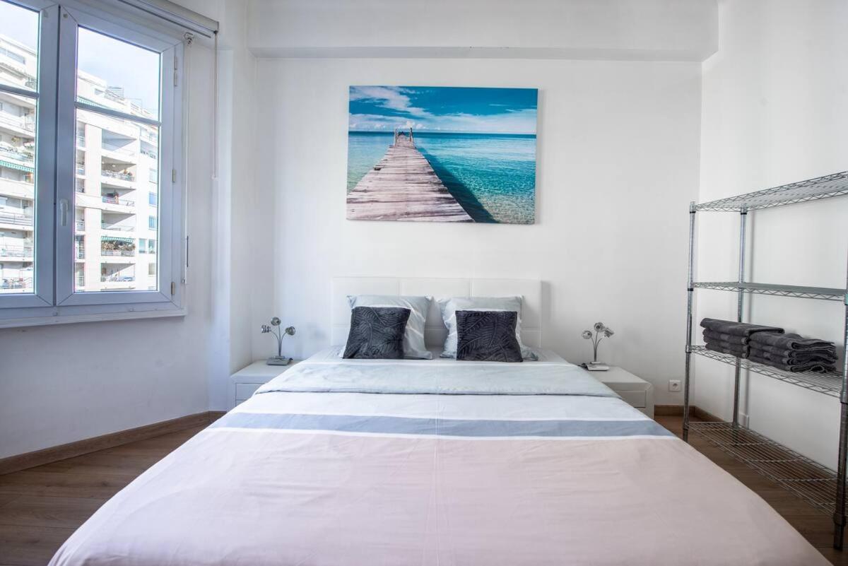 Modern Sea View Apartment On Promenade Des Anglais 니스 외부 사진
